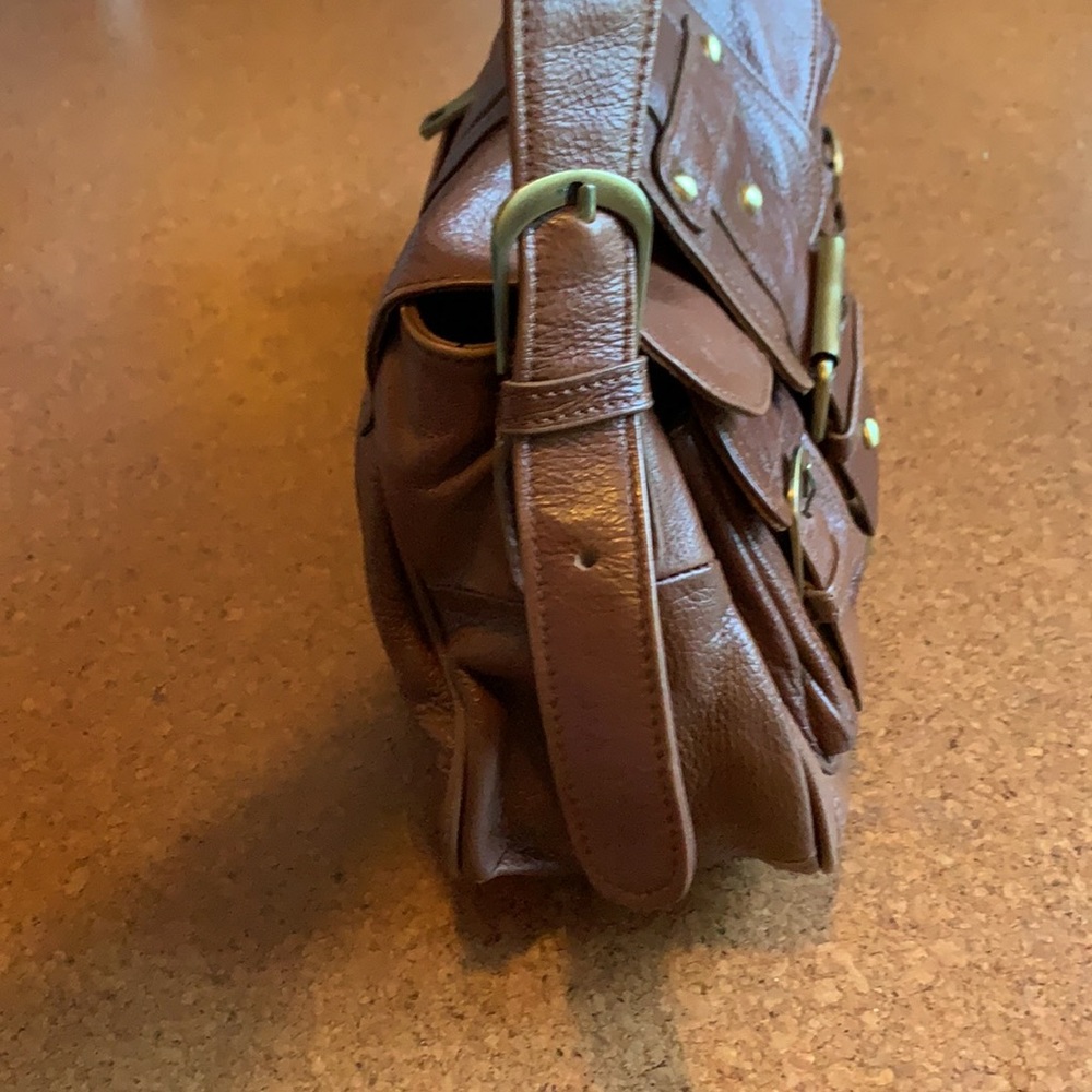 Chocolat Blu Leather Shoulder Bag - Picture 6 of 9